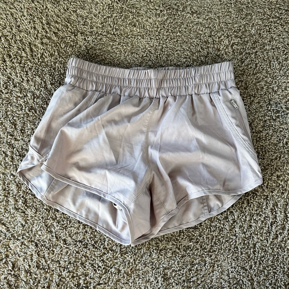 Never worn but do not have the tags